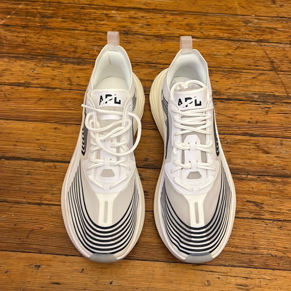Too small APL Streamline Sneakers 9.5. Brand new and never worn.